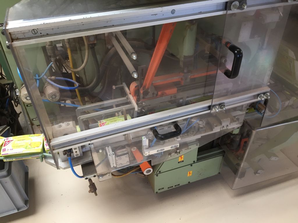 IMA C23 tea bag machine